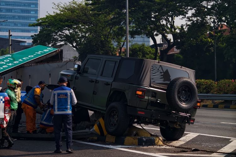 Mengenal Pindad Maung Jelajah, yang Tabrak Tiang Tol Sampai Roboh