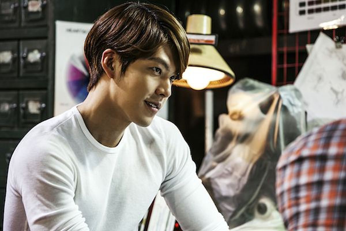 Kim Woo Bin dalam The Con Artists
