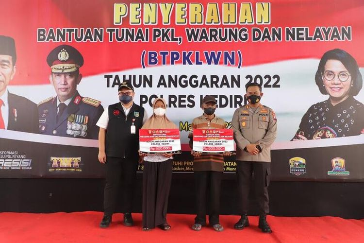 Penyerahan BT-PKLWN di Kediri