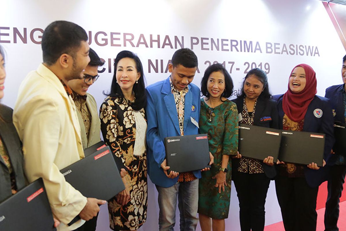 Ilustrasi. CIMB Niaga kembali meluncurkan Program Beasiswa CIMB Niaga Kejar Mimpi untuk tahun 2018.