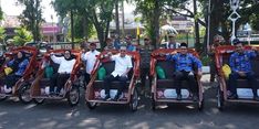 Pemkab Batang Salurkan 25 Becak Listrik dari Prabowo, Bantu Lansia Pengayuh Becak Lebih Sejahtera