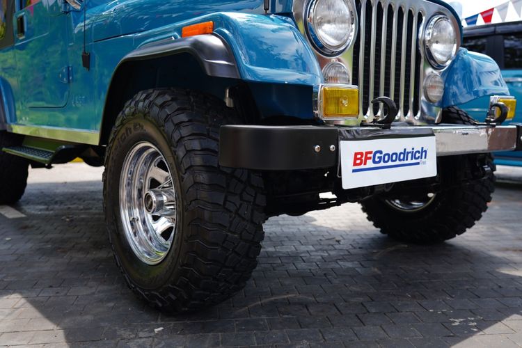 BFGoodrich baru saja meluncurkan ban mobil penumpang jenis on-road BFGoodrich Advantage Touring untuk pasar Indonesia. BFGoodrich Advantage Touring ini merupakan ban ekonomis dan efisien yang didesain khusus untuk memberikan  kenyamanan dan kepercayaan diri para pengemudi dalam setiap perjalanan.

