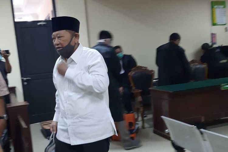 Bupati Sidoarjo nonaktif Saiful Ilah