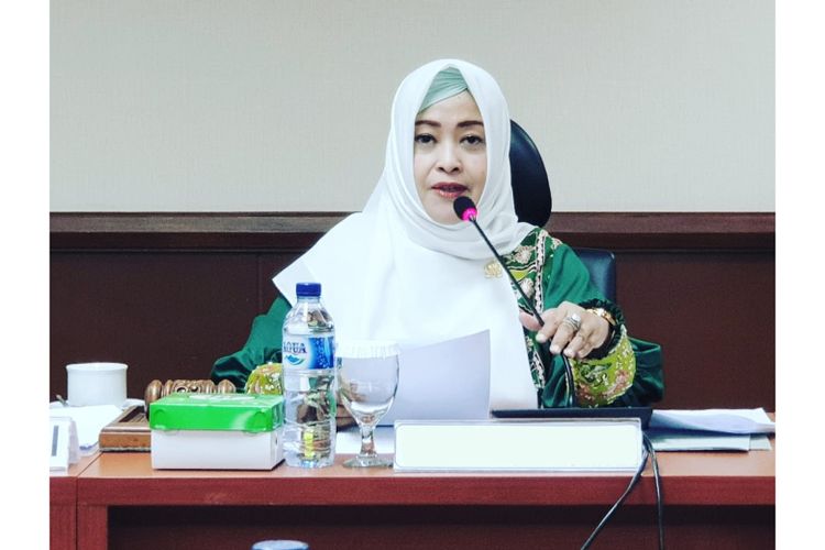 Senator DKI Jakarta Fahira Idris menyampaikan harapannya agar Gubernur Jakarta terpilih menjadikan warga sebagai pusat dari setiap kebijakan pembangunan