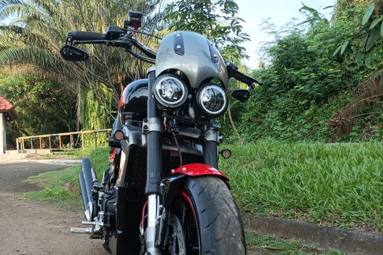 Foto : Modifikasi Ninja 250 supaya Enak buat Touring