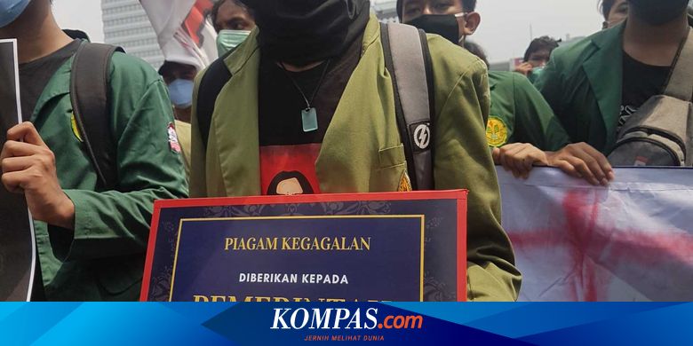 Kembali Demo Tolak Omnibus Law, Massa BEM SI Bawa Piagam Kegagalan untuk Pemerintah