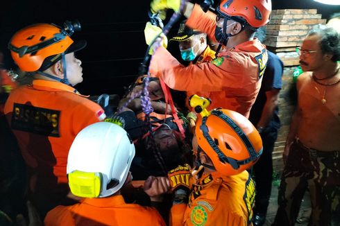 Diduga Selfie di Jembatan, WNA Kanada Jatuh ke Jurang Sedalam 50 Meter