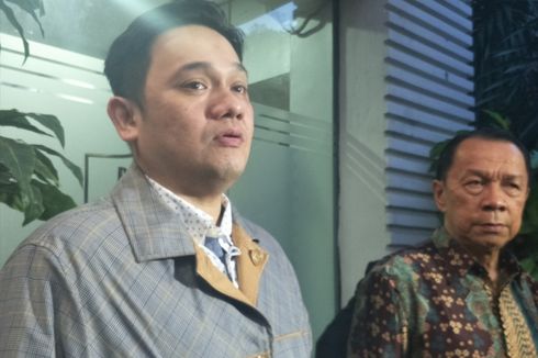 Farhat Abbas akan Dampingi Angel Lelga untuk Hadapi Vicky Prasetyo