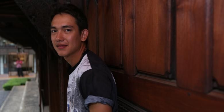 Persiapan Adipati Dolken Demi Peran Lelaki Garang