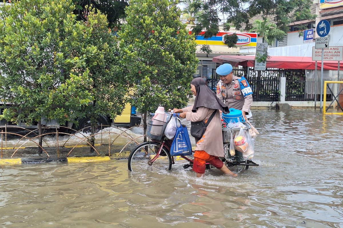 BMKG Peringatkan Banjir Rob di Jakut Bulan Ini Akan Sama Besarnya Seperti Desember Lalu