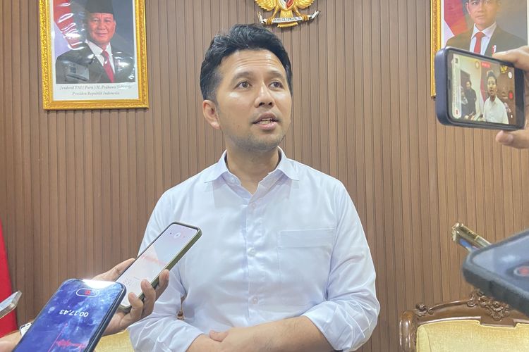 Soal Penyebab Karhutla di Jatim, Emil Dardak: Petugas Tak Bisa Jangkau, Siapa Manusia yang Bisa?