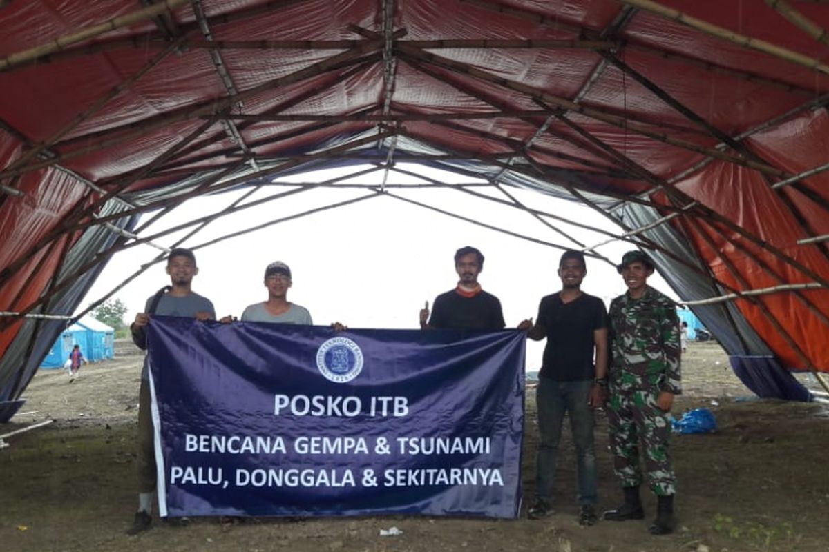 Struktur modul tunel bambu yang berukuran 11.5 x 12 meter itu selesai dibangun pada Sabtu (20/10/2018) dan dapat digunakan untuk aktivitas komunitas pengungsi di Petobo Atas, Palu.