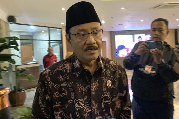 Kebijakan WFH ASN, Mensos: Jangan Keluyuran, Apalagi Pakai Mobil Dinas