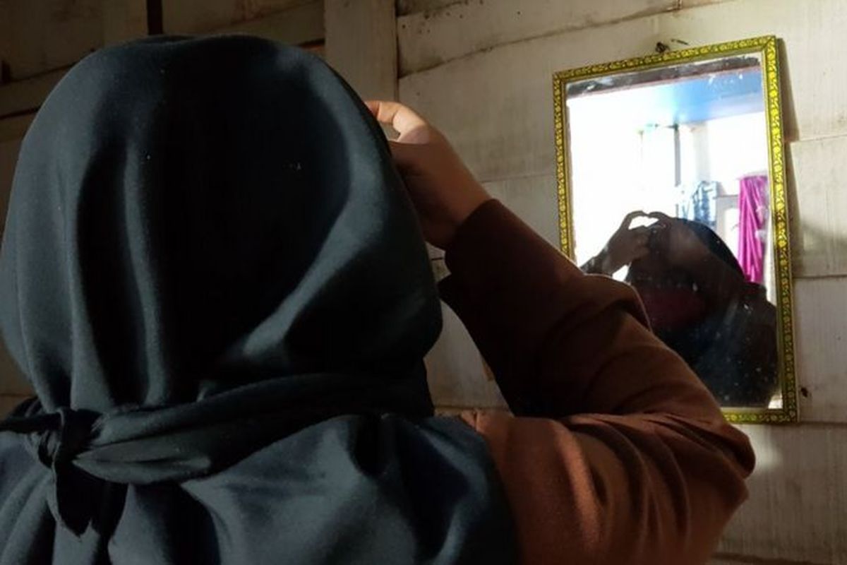 Nova, bukan nama sebenarnya, merasa penganiayaan seksual yang dialaminya telah membuatnya kehilangan masa depan.