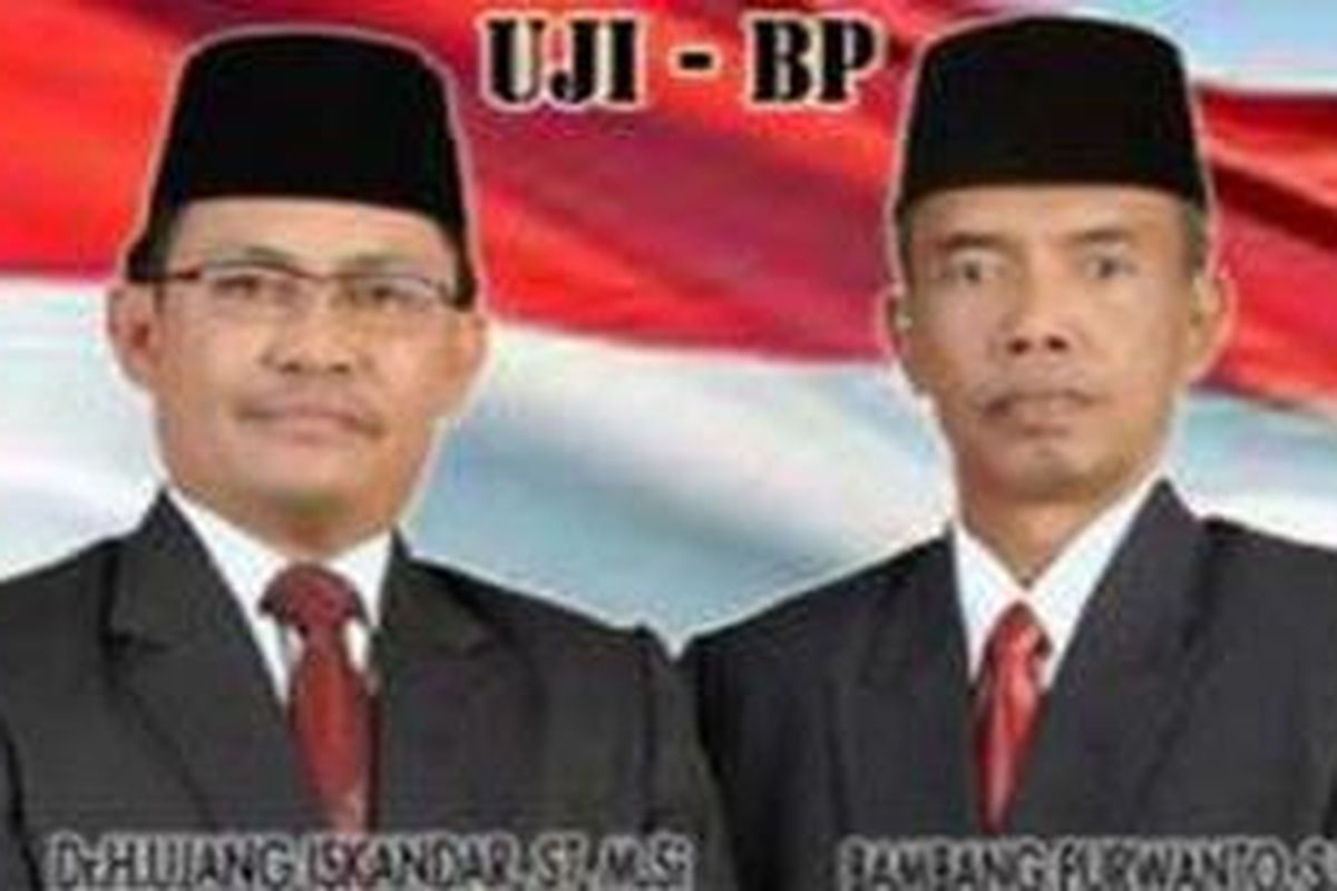 Pasangan Ujang Iskandar-Bambang Purwanto