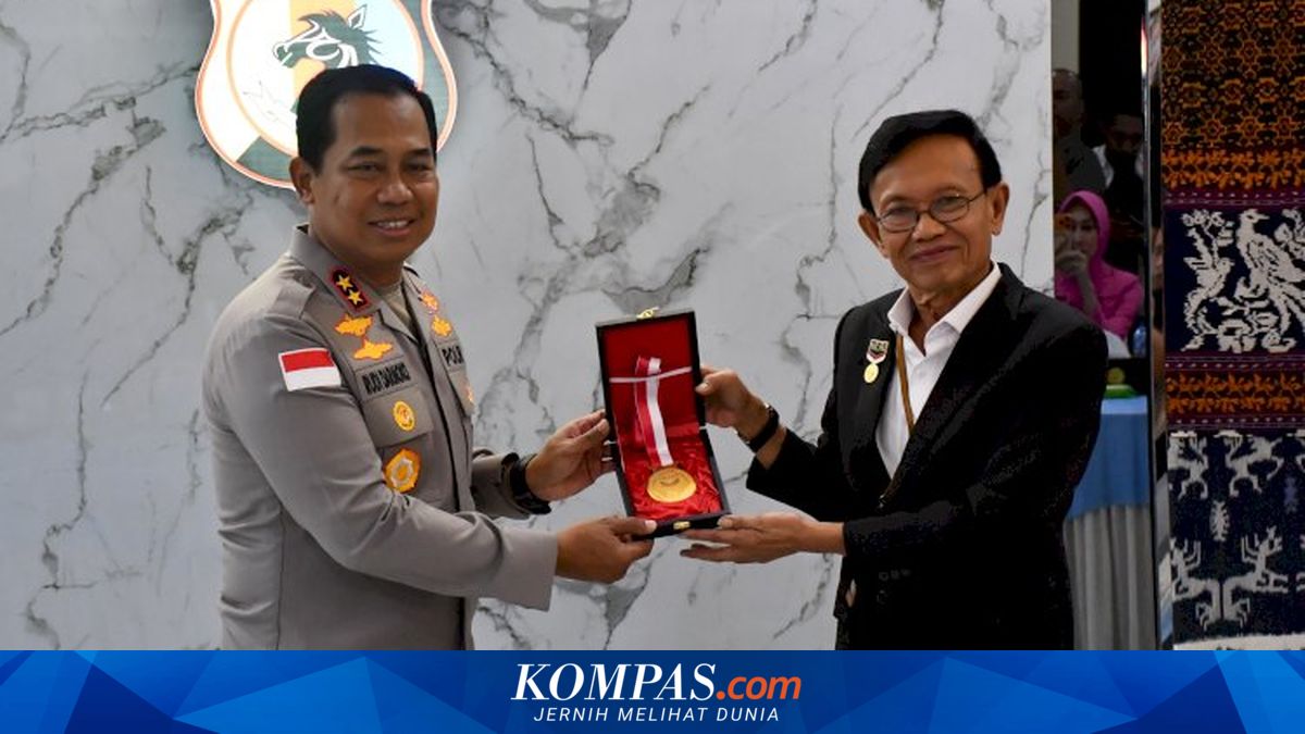 Polda NTT Raih 2 Rekor MURI Dunia Lewat Layanan Kesehatan Mental USEFT