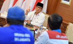 Ada Oknum Tidak Bertanggung Jawab, Menteri Desa PDT Ajak Media dan LSM Kolaborasi Bangun Desa 