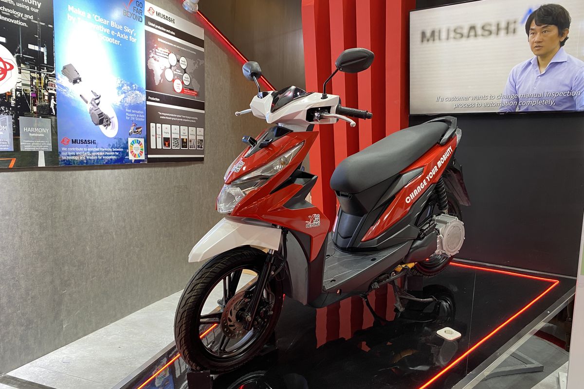 Motor Honda Beat yang dikonversi menjadi listrik menggunakan Conversion Kit milik Musashi