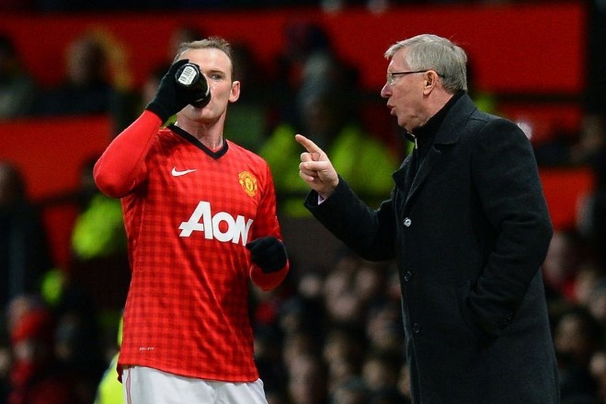 Wayne Rooney dan Sir Alex Ferguson kala keduanya masih membela Manchester United.