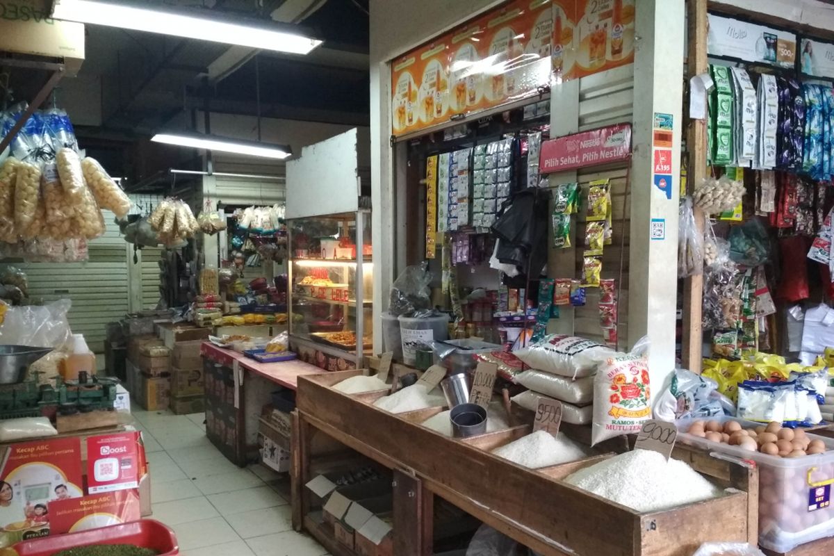 Kondisi pasar Pondok Indah, Jakarta Selatan Setelah mendapatkan plakat Adipura, Rabu (16/1/2019) 