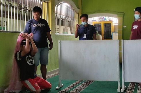 Agar Tak Ketahuan, Pria Ini Curi Kotak Amal Masjid Menggunakan Mukena, Besoknya Ditangkap