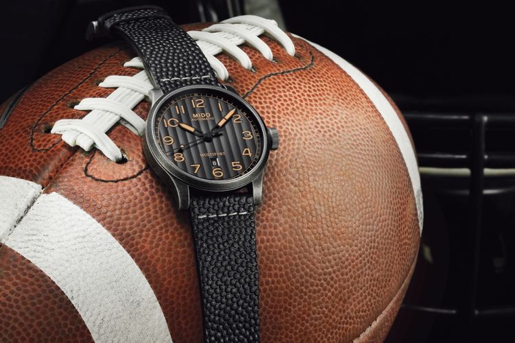 Kolaborasi jam tangan Mido edisi Multifort dengan pembuat kulit terbaik dari Amerika, Horween.