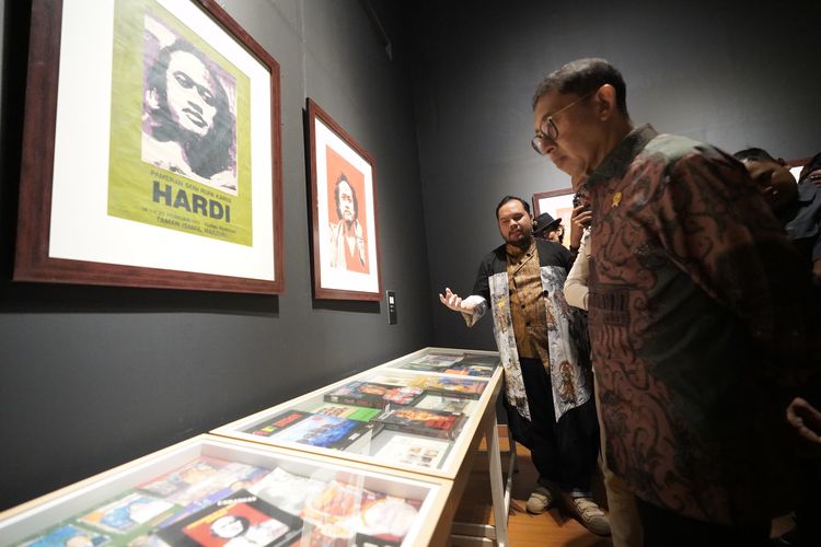 Mengenang Seniman Hardi lewat Pameran Jejak Perlawanan Sang Presiden 2001