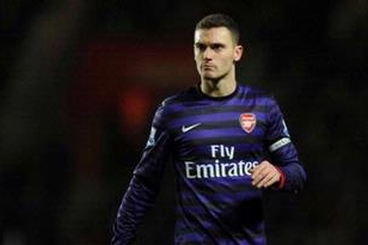 Bek sekaligus kapten Arsenal asal Belgia, Thomas Vermaelen.