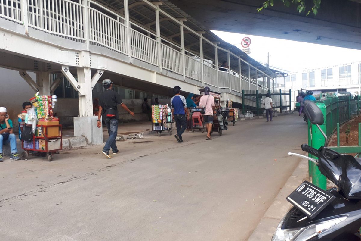 Jembatan multi guna atau skybridge Tanah Abang. Foto diambil Rabu (14/11/2018).