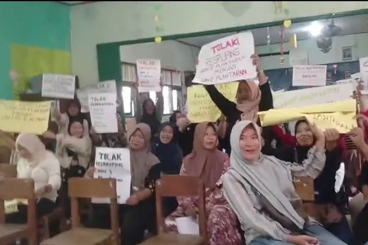 Wali Murid SDN 3 Plantataran Kendal Tolak Rencana 