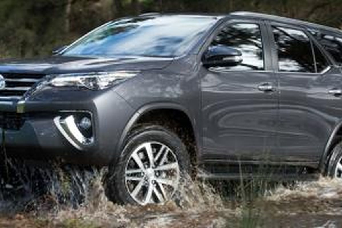 Toyota All-New Fortuner siap meluncur di Indonesia.