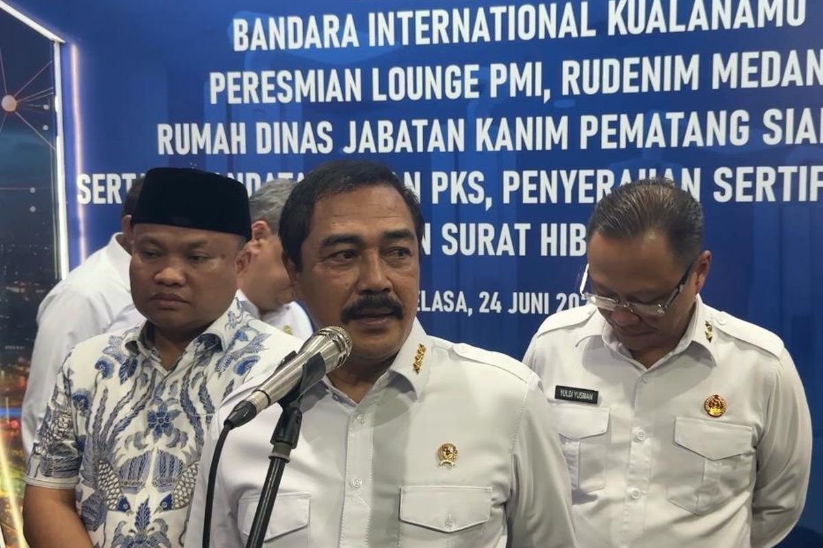 Menteri Imigrasi dan Pemasyarakatan, Agus Andrianto saat menghadiri Peresmian Lounge Autogate Pekerja Migran Indonesia (PMI) di Bandara Internasional Kualanamu, Deliserdang, Selasa (24/6/2025).