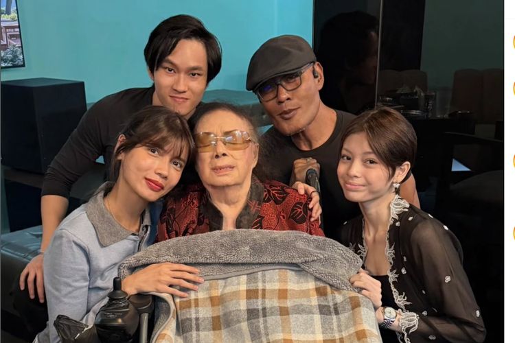 Ibunda Deddy Corbuzier Meninggal Dunia 