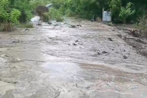 Banjir Lahar Gunung Lewotobi Laki-laki Tutup Akses 5 Desa di Flores Timur