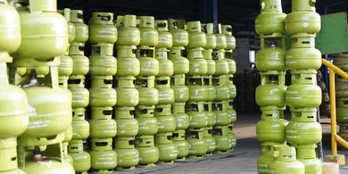 Warga Khawatir Pembatasan Elpiji 3 Kg Berdasarkan Desil Rugikan Pedagang Kecil