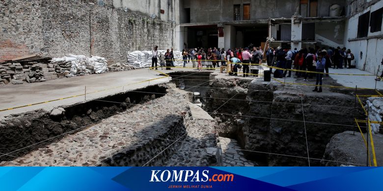 Arkeolog Temukan Kuil Aztec Kuno Bersama 32 Tulang Leher Manusia