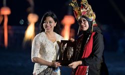 Perdana Digelar Malam Hari, Gandrung Sewu 2026 Diserbu Puluhan Ribu Penonton