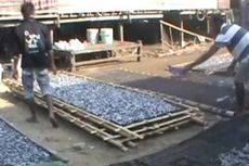Kemarau Bawa Untung Melimpah bagi Pengusaha Ikan Kering di Polewali