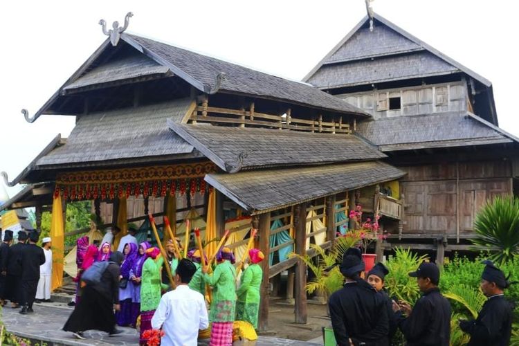 Tradisi Bakao di Sumbawa NTB.