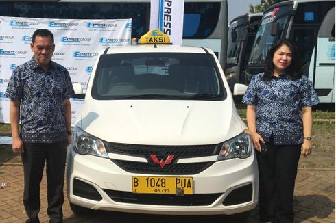 Taksi Express Mulai Pakai MPV Wuling Confero