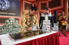 Hadiri Perayaan Ultah Hendropriyono, Prabowo Dihadiahi Patung Diponegoro