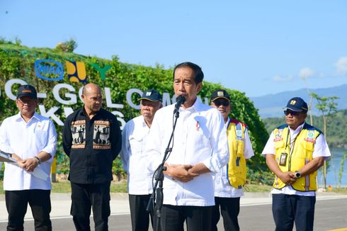 Jelang Ramadhan, Jokowi Ziarah ke Makam Ibunya, Beri Pesan Ini ke Juru Kunci