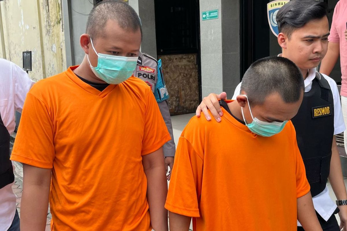 Terkait insiden pesilat belia asal Desa Ngabar, Kecamatan Jetis, Kabupaten Mojokerto, Jawa Timur, tewas setelah menjalani latihan tanding, Polres Mojokerto Kota menetapkan 2 orang sebagai tersangka, Selasa (11/3/2025).