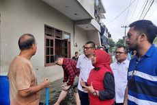 Dikunjungi Anggota DPRD DKI, Warga Terdampak Banjir: Pak, Kami Perlu Bantuan