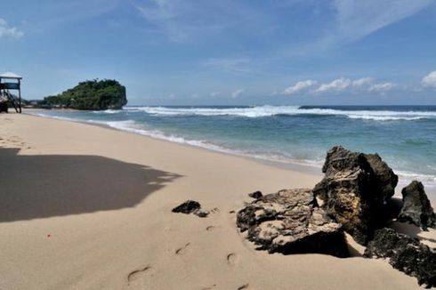 Pantai Pulang Sawal, Pantai Terbersih di Pulau Jawa