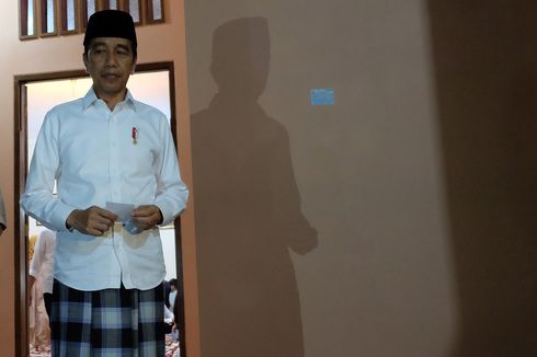 Usai Hadiri Pemakaman Ibunda, Jokowi Kembali ke Istana Bogor untuk Hadiri G-20 Virtual Summit