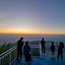 Harga Tiket dan Jam Buka Taman Langit Telomoyo yang Suguhkan Sunset Menawan