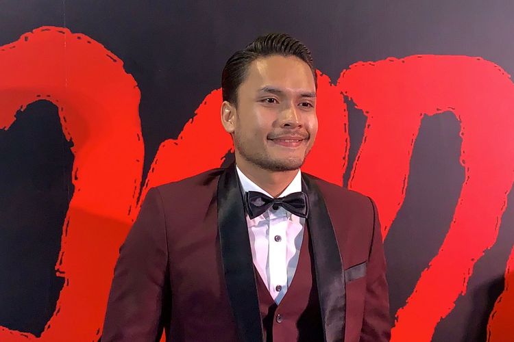 Aktor Randy Pangalila saat ditemui dalam gala premiere film Qodrat di XXI Plaza Indonesia, Jakarta Pusat, Rabu (19/10/2022).