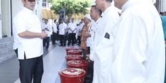 Cegah Penyebaran Covid-19, Pemkot Semarang Bagikan Wastafel Portable dan Antiseptik Gratis