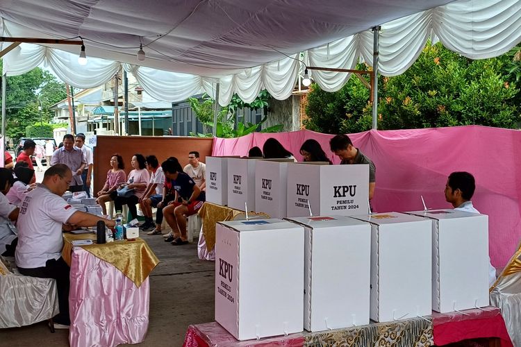 Suasana pemungutan suara lanjutan di TPS 147 Sunter Kaya, Tanjung Priok, Jakarta Utara, Sabtu (24/2/2024).